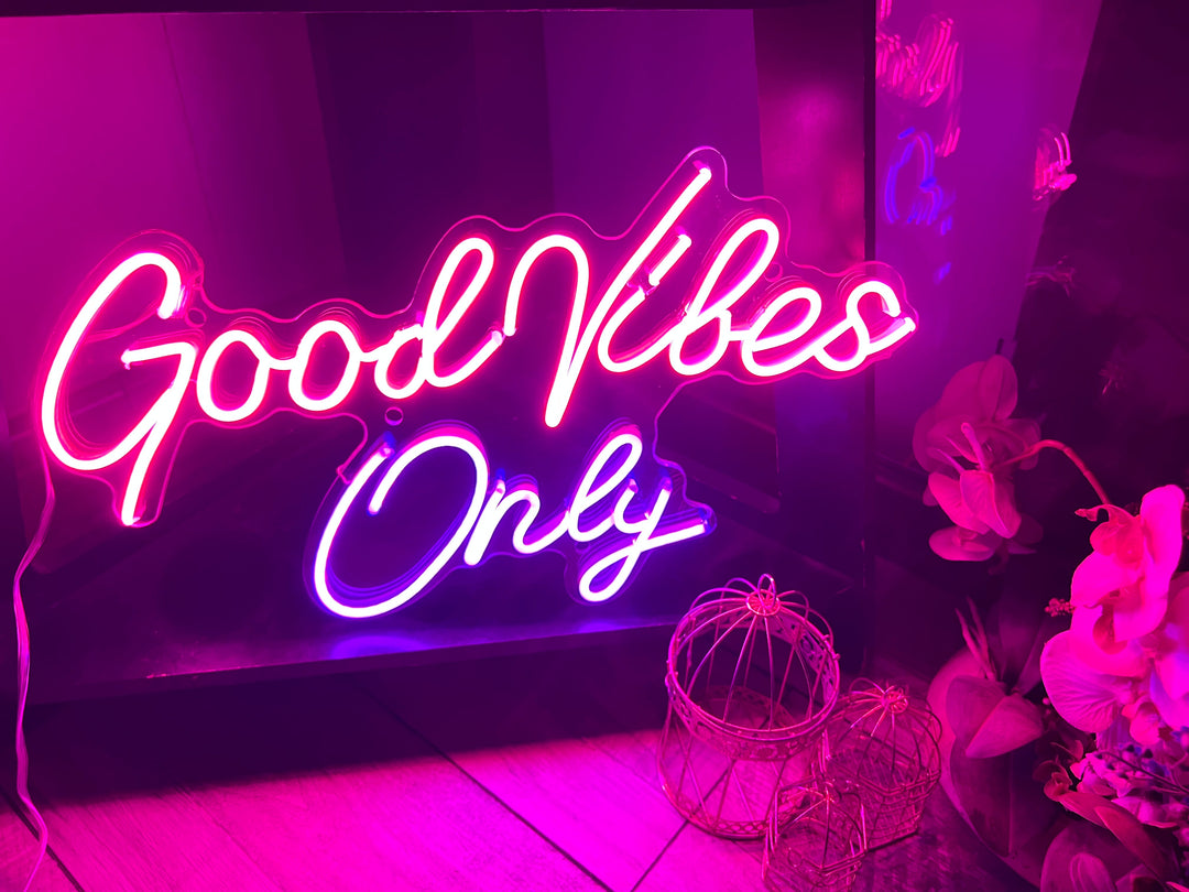 Good Vibes Only Neon Sign ManhattanNeons