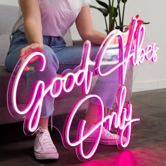 Good Vibes Only Neon Sign ManhattanNeons